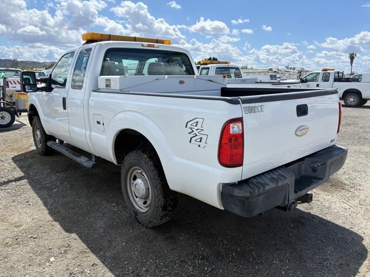 2011-ford-f250-image-4