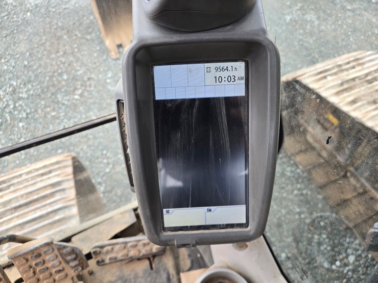 deere-470g-lc-image-64