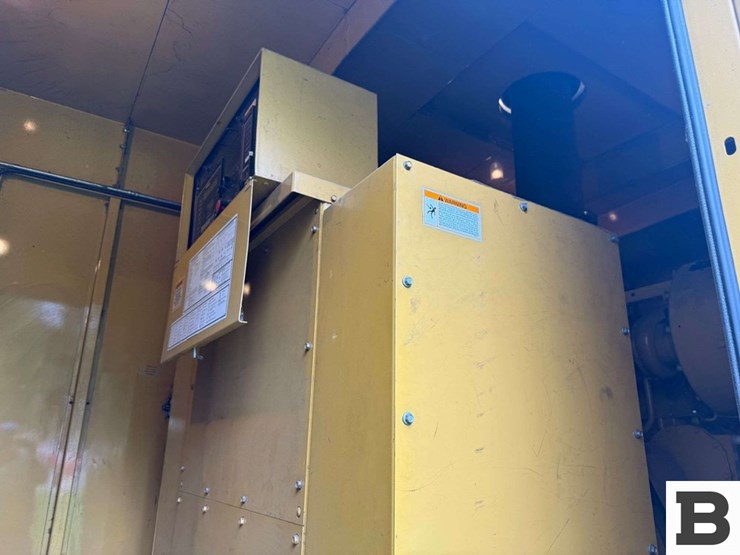 caterpillar-3508-image-12