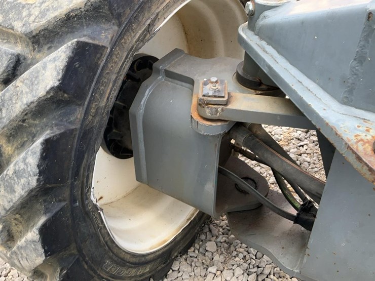 #304-•-2019-snorkel-46'-4wd-articulating-boom-lift-#2-image-10