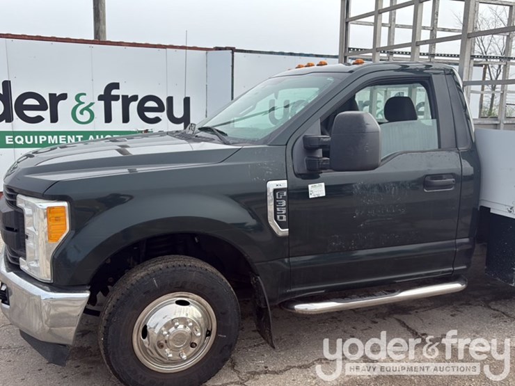 2017-ford-f350-image-6