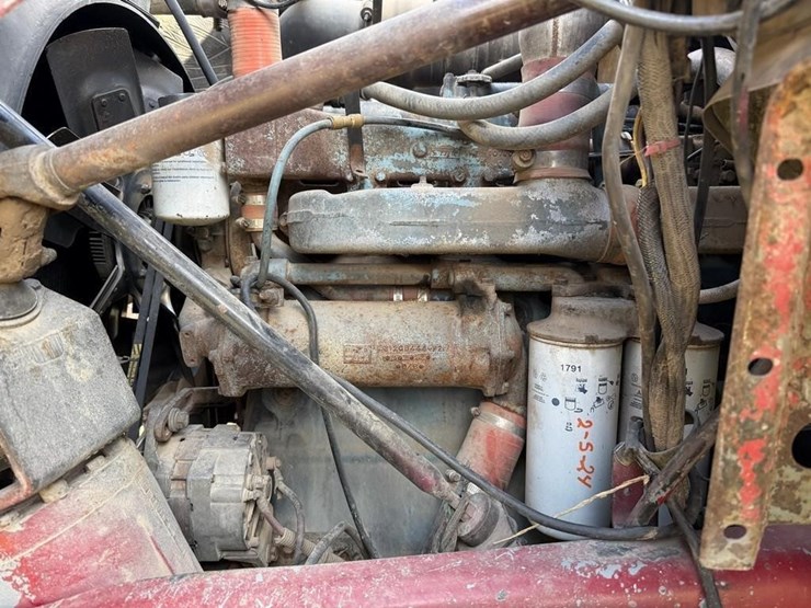 1991-mack-dm690s-image-33