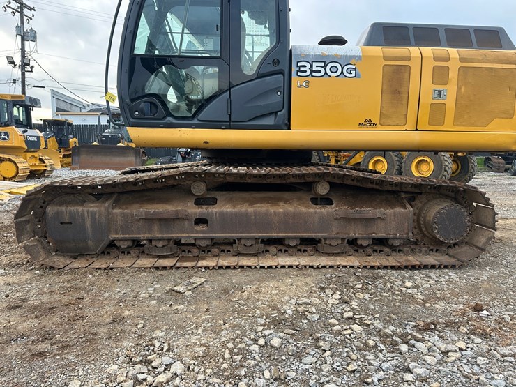 2013-deere-350g-lc-image-48