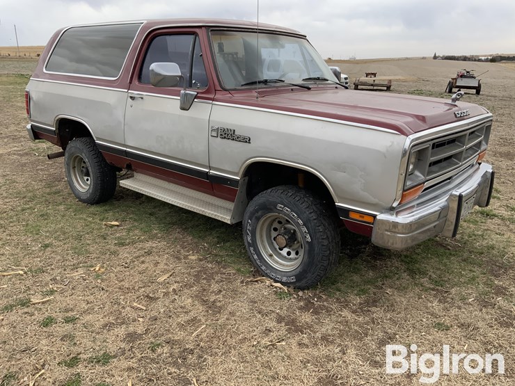 1988-dodge-ram-charger-image-3