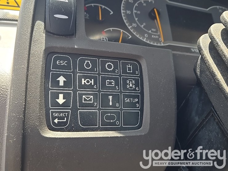 2021-volvo-l90h-image-122