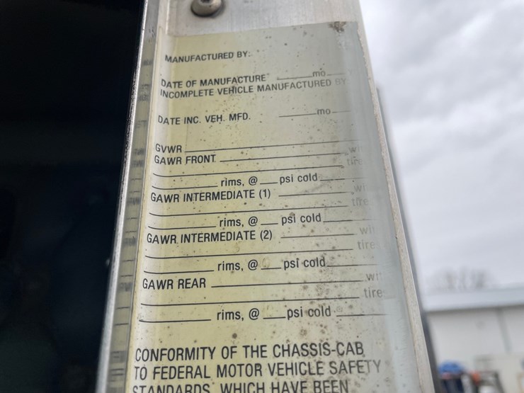 1997-kenworth-t800-image-12