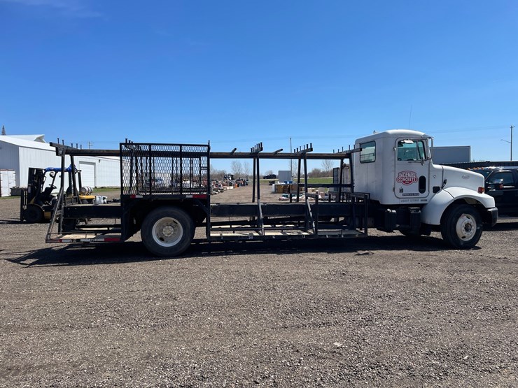 1995-peterbilt-330-image-5