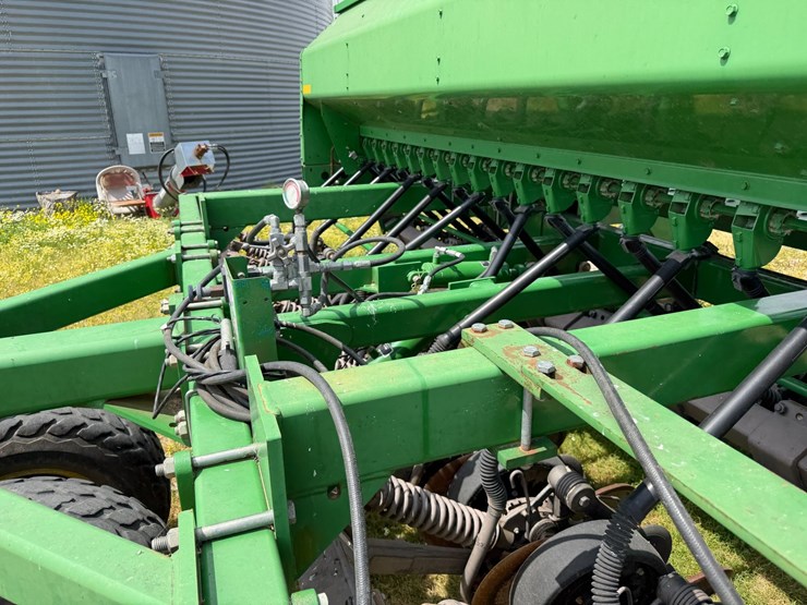 john-deere-1590-image-67