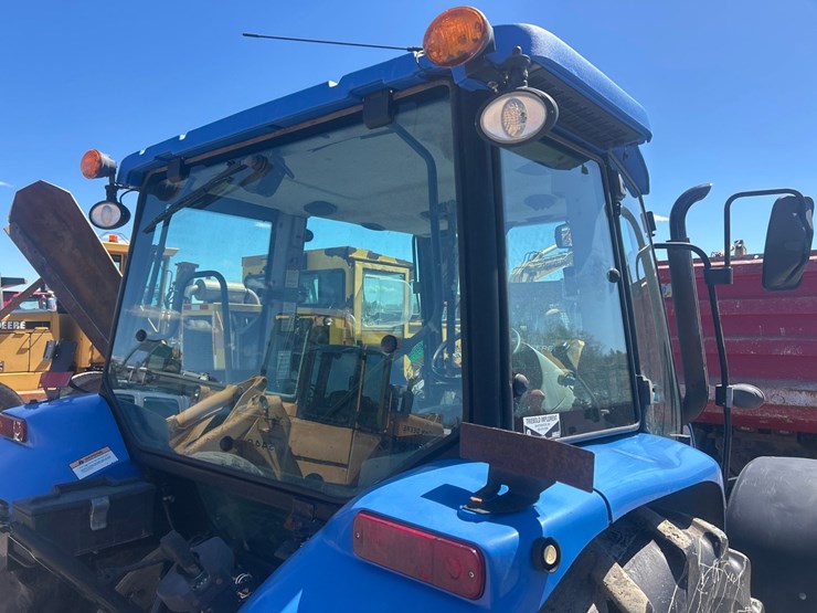 new-holland-t5070-image-40