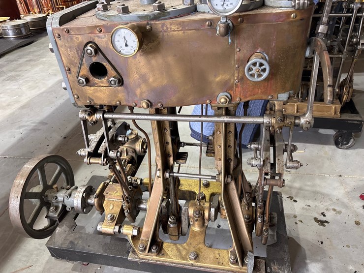 #14-•-1896-u.s.-navy-type-g2-compound-launch-steam-engine-–-18.6-hp-image-4