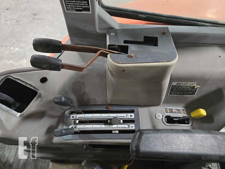 kubota-m108s-image-23