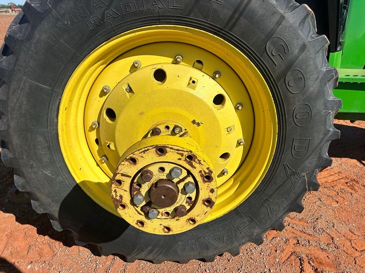 1989-john-deere-4755-image-37