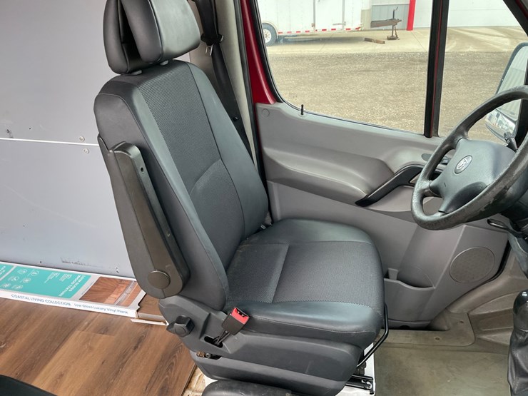 2008-dodge-3500-image-22