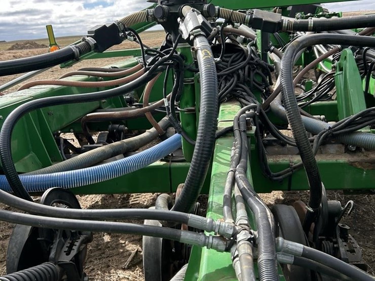 2014-john-deere-1895-image-36