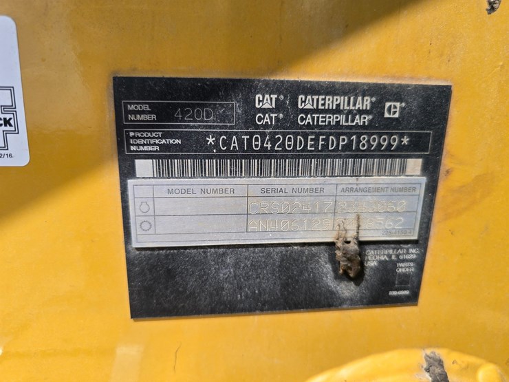 2005-caterpillar-420d-image-31