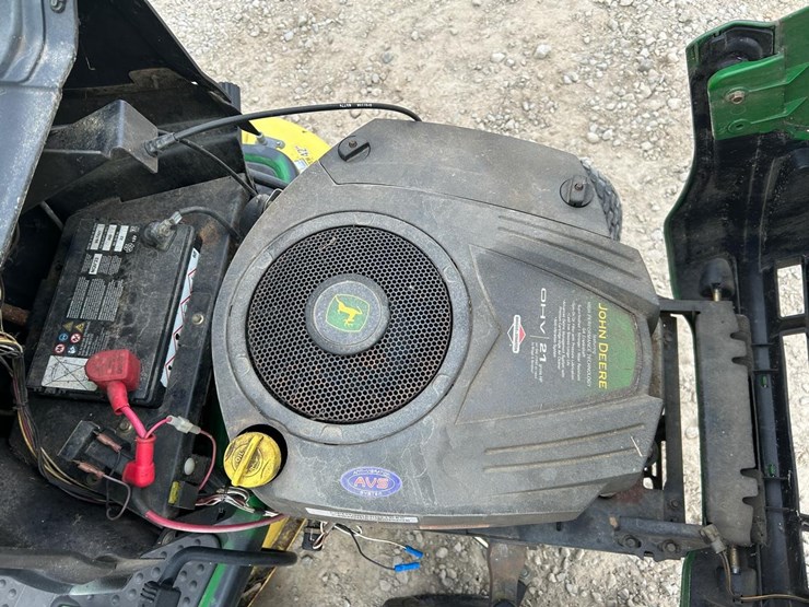 john-deere-100-image-11