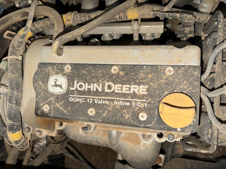 john-deere-gator-image-37