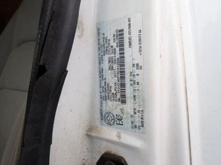 2009-ford-e450-image-10