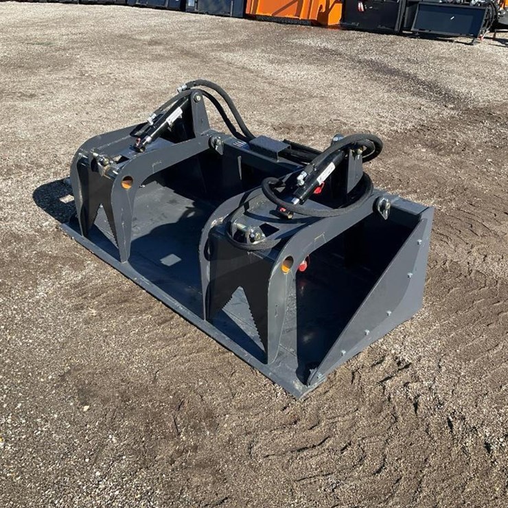 #1380 • Landhonor Skid Steer Grapple Bucket