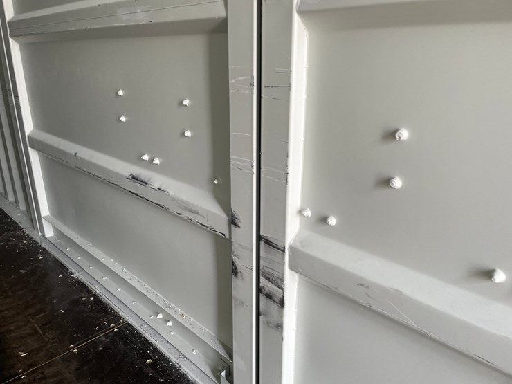 #2346-•-40'-high-cube-shipping-container-image-7