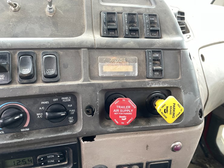 2006-sterling-a9500-image-80