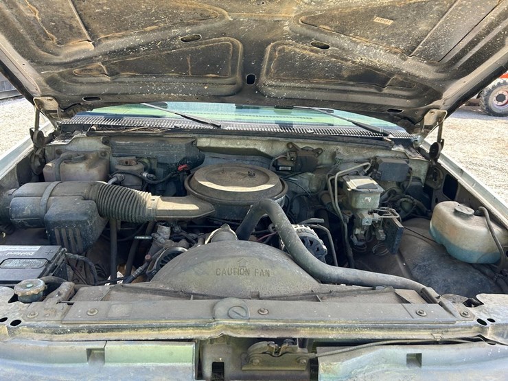 1994-chevrolet-3500-image-9