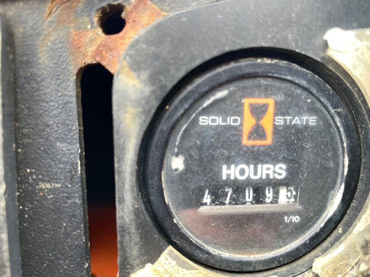 2005-jlg-g9-43a-image-82