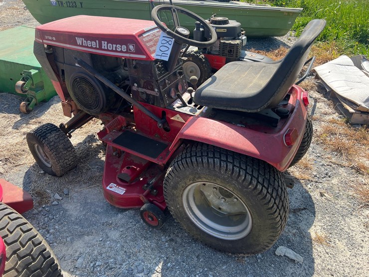 wheelhorse-312-8-image-2