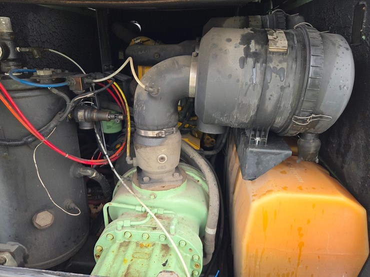 john-deere-4045hf285-image-16