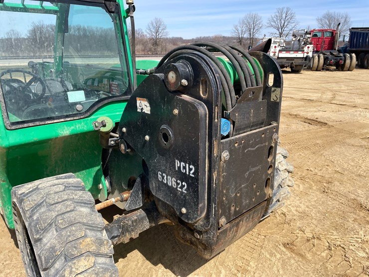 2014-jlg-g5-18a-image-18