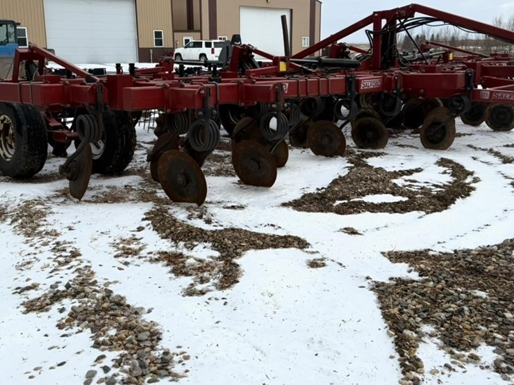 2010-salford-570-image-7