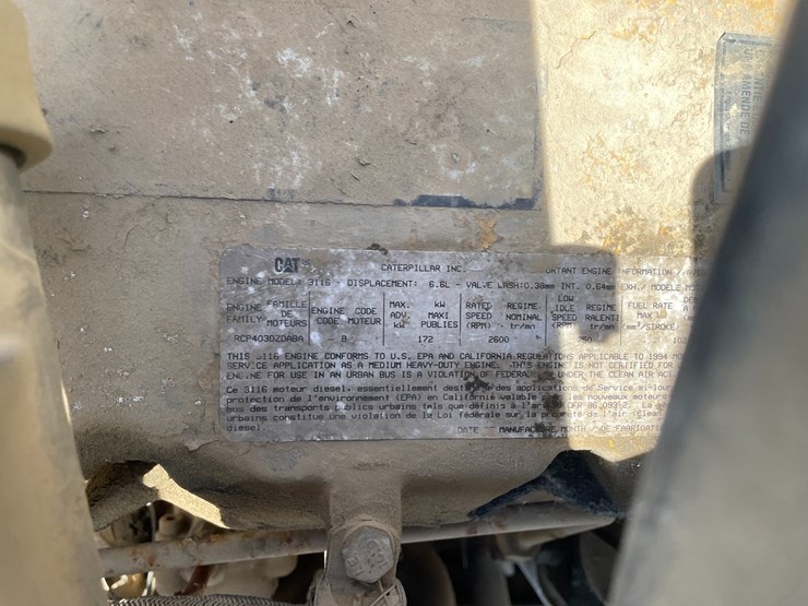 1995-peterbilt-330-image-46