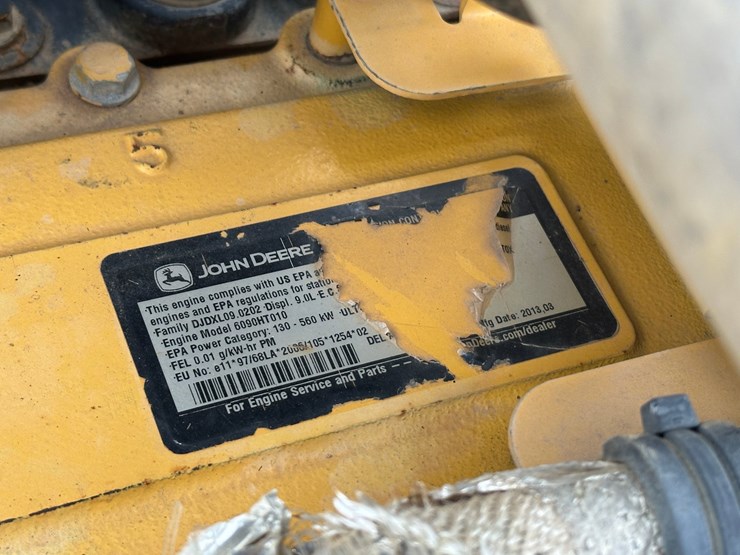 2013-deere-350g-lc-image-33