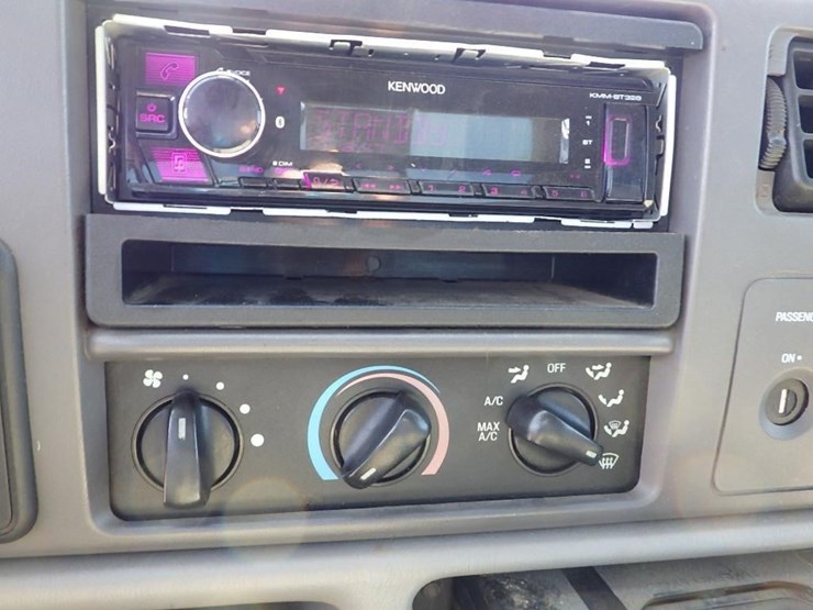 2001-ford-f350-image-34