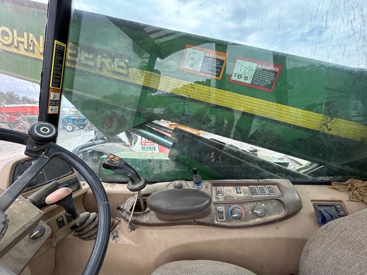 john-deere-3200-image-14