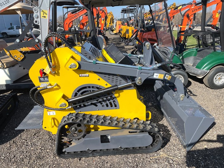 #3462-•-unused,-ats-t460-mini-skidsteer-image-3
