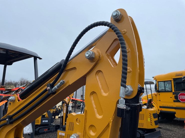 #3298-•-2026-ats-rt12r-mini-excavator-image-8