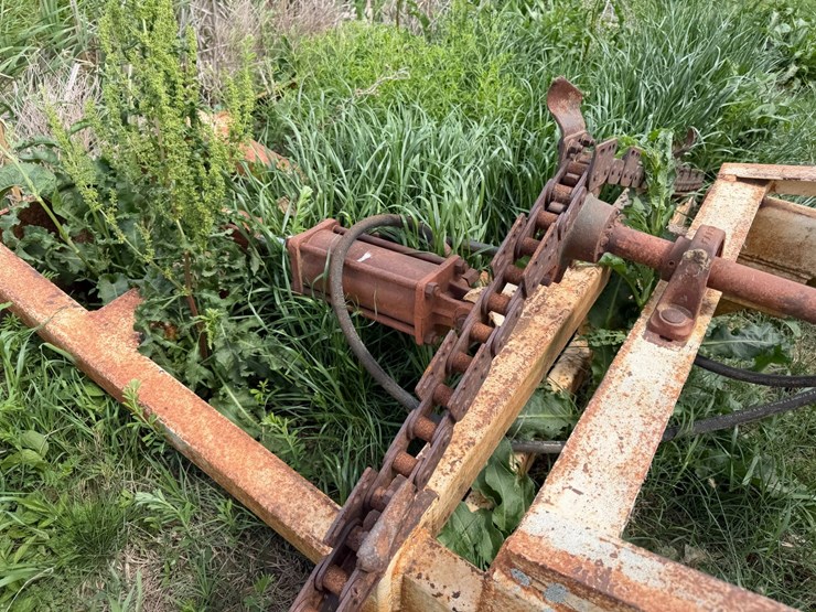 #45268-•-levee-trencher-image-20