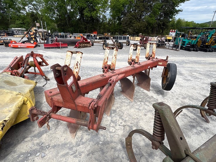 international-450-image-2