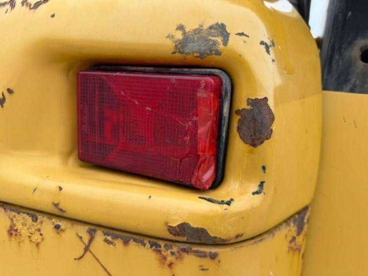 2009-caterpillar-232b2-image-34