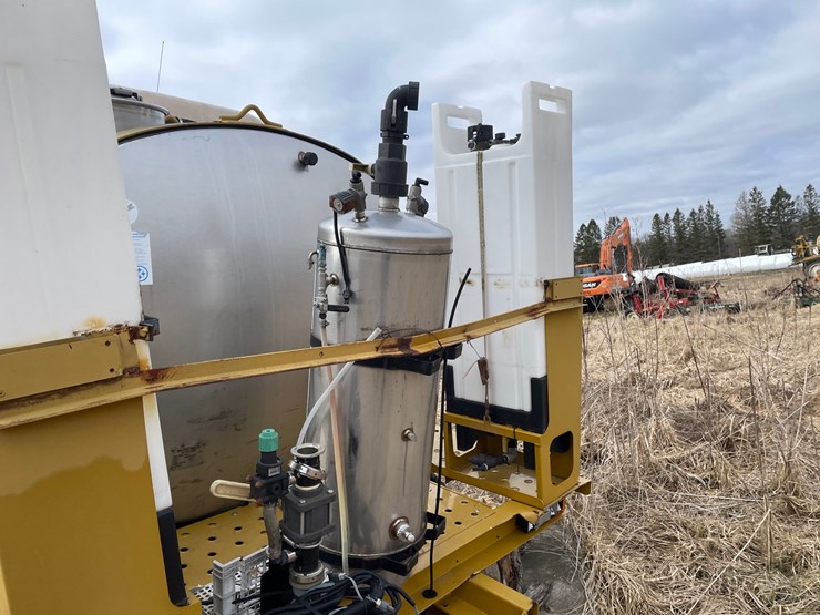 #5515-•-agco-rogator-u1264c-ag-chem-sprayer-image-25