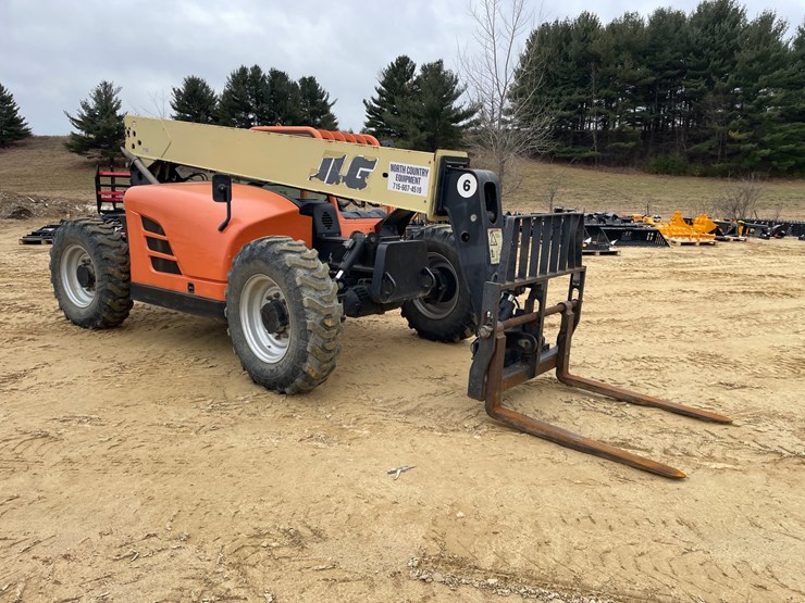 2013-jlg-g6-42a-image-3