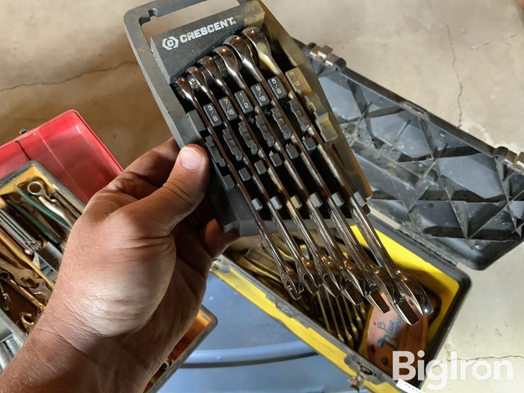 tools,-bench-grinder,-sockets-image-6