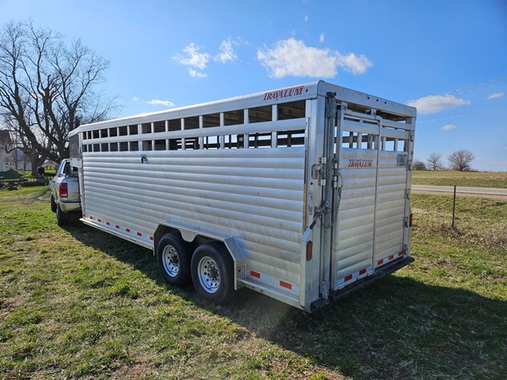 #522-•-2021-travelong-ls-mt-livestock-trailer-image-3