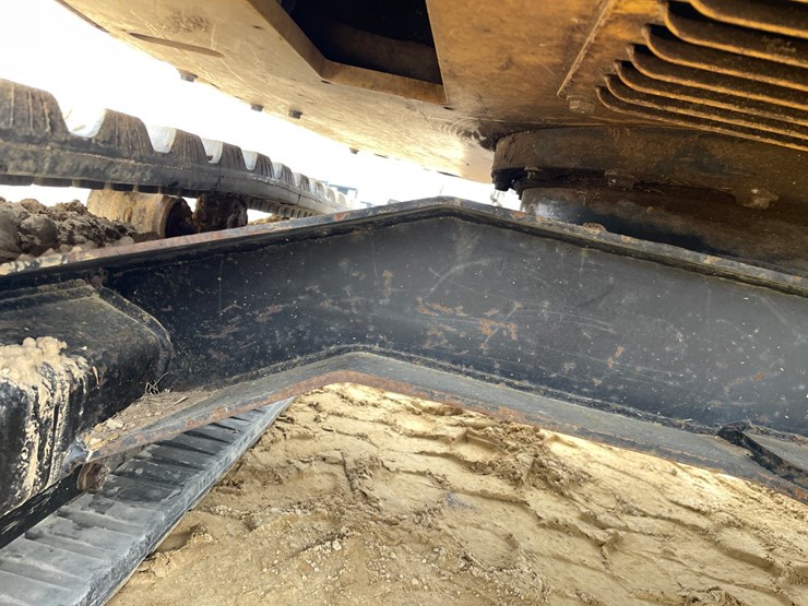 2014-caterpillar-303.5-image-80