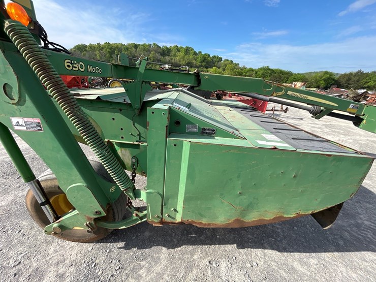 john-deere-630-image-8