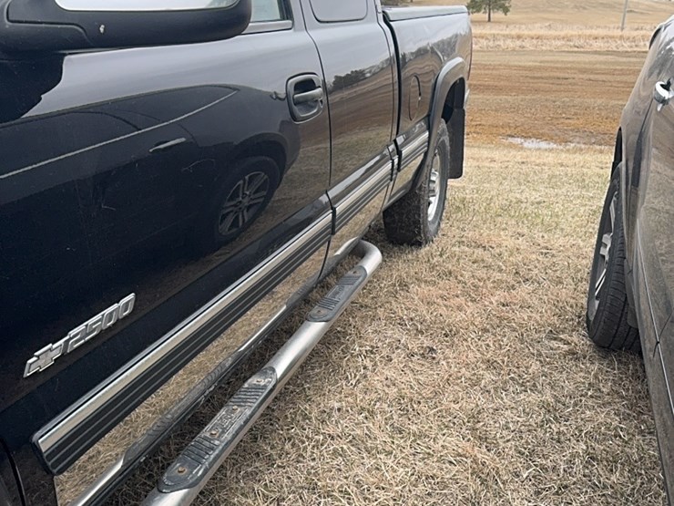 2001-chevrolet-2500-image-3