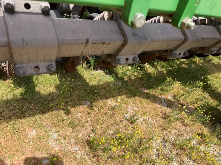 john-deere-1590-image-88