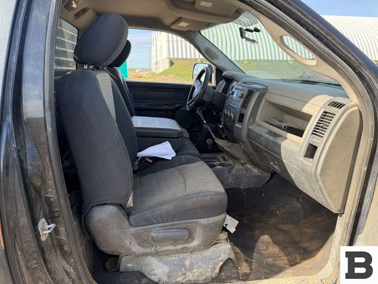 2011-dodge-ram-2500-image-18