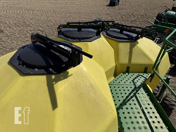 2012-john-deere-1890-image-102